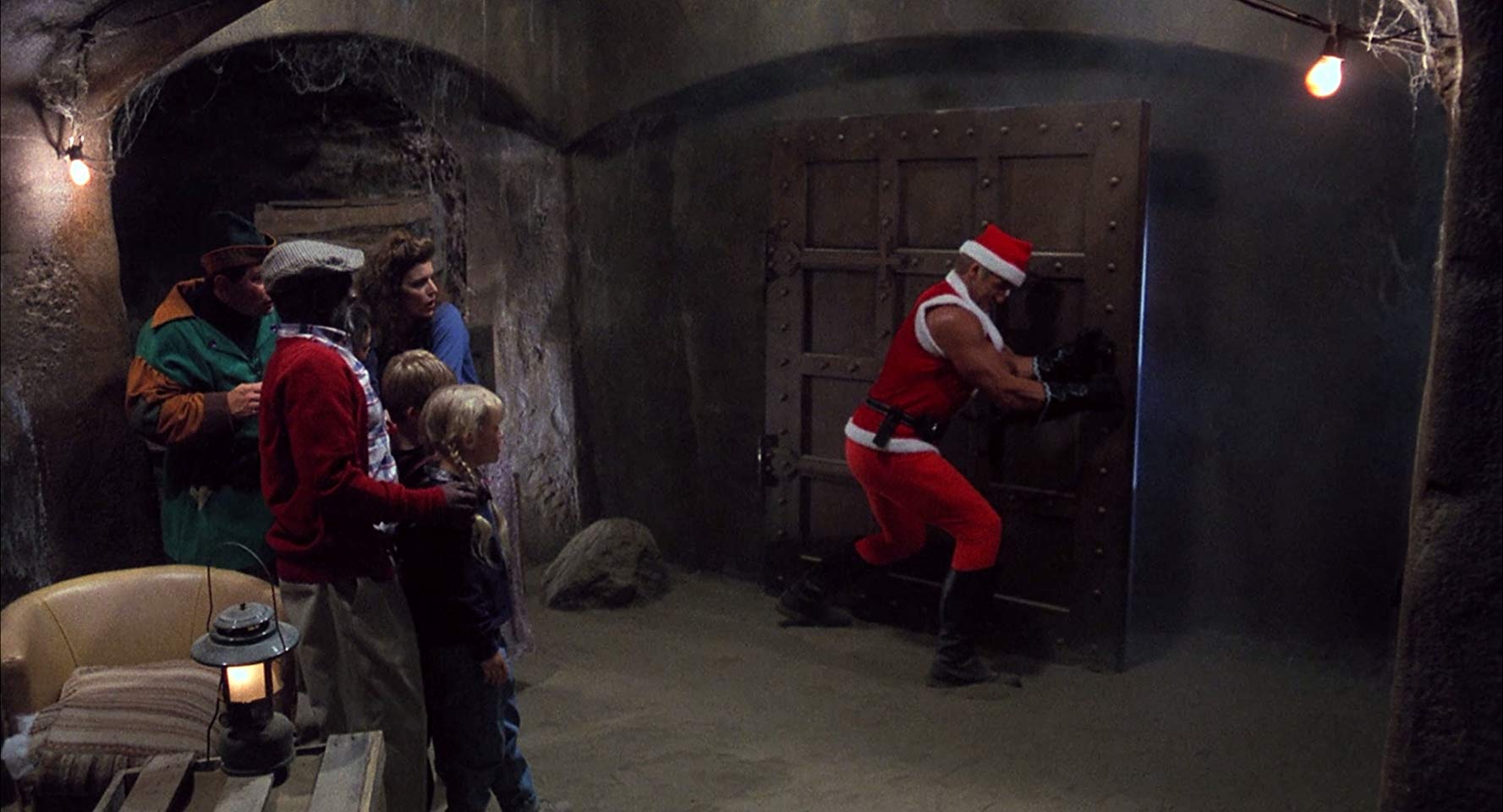 Santa with Muscles 05