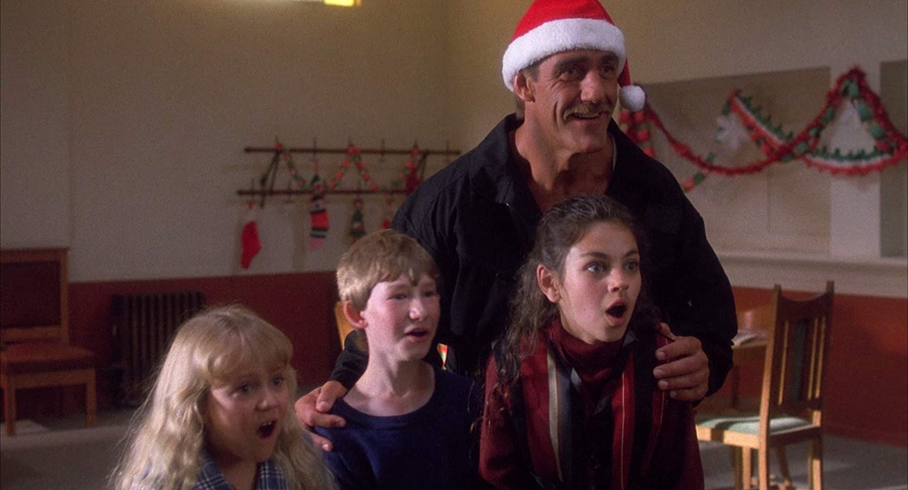 Santa with Muscles 08